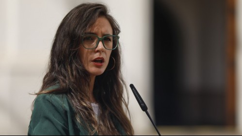 'No está en nuestro programa': Camila Vallejo da nuevo portazo al quinto retiro