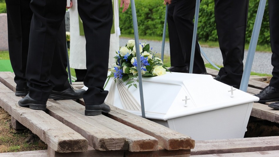 hombre-es-asesinado-en-un-tiroteo-mientras-se-desarrollaba-el-entierro-de-un-familiar Hombre es asesinado en pleno funeral de un familiar: Presunto autor del crimen negó su participación
