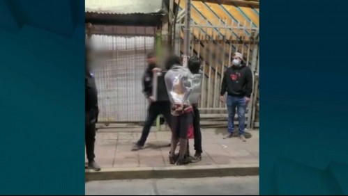 Nueva detención ciudadana: Vecinos amarran con alusa a delincuentes