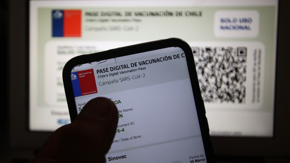 Casi un millón de Pases de Movilidad bloqueados: son de personas que no cuentan con dosis de refuerzo Casi un millón de Pases de Movilidad bloqueados: son de personas que no cuentan con dosis de refuerzo