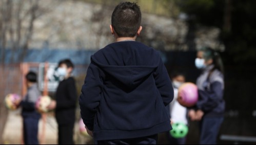 'El niño estaba en shock': Apoderado denuncia que a su hijo le arrancaron las pestañas en el colegio
