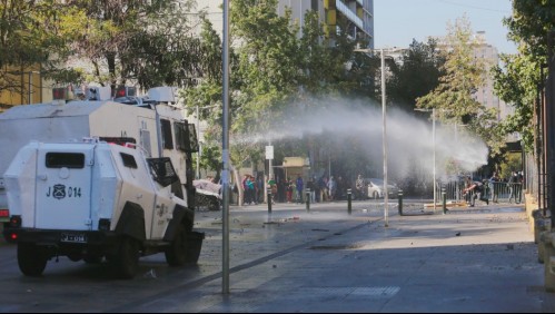 Cierran una estación de Metro por manifestaciones en la Alameda