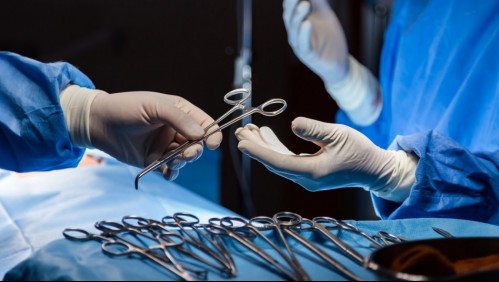 Hombre muere luego que los médicos le dejaran unas tijeras dentro de su estómago durante una cirugía