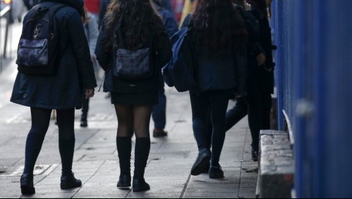 Hombre habría intentado secuestrar a estudiante cuando salía del colegio junto a sus compañeros