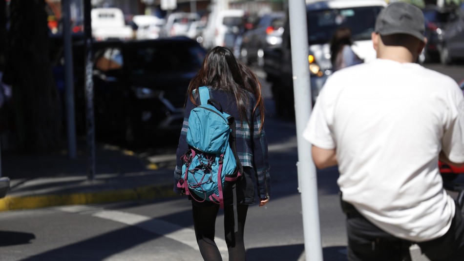 Quilicura aprueba ordenanza municipal que busca terminar con el acoso callejero Quilicura aprueba ordenanza municipal que busca terminar con el acoso callejero