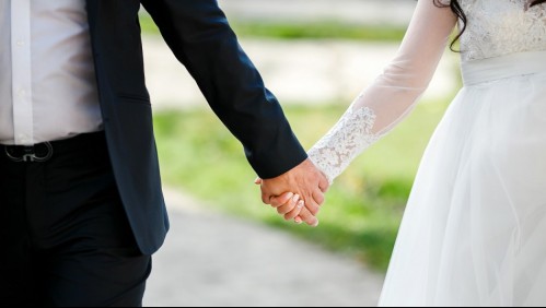 La extraña razón por la cual una pareja se divorcia y vuelve a casarse cada tres años