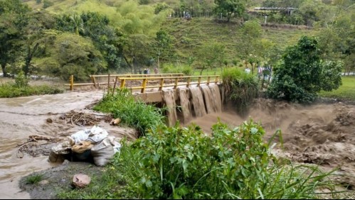 Al menos 10 muertos y 7 desaparecidos deja una avalancha en una mina al noroeste de Colombia