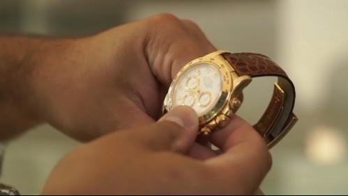 Con cascos para despistar y con vehículos para vigilar: así actuaban bandas dedicadas al robo de relojes de lujo