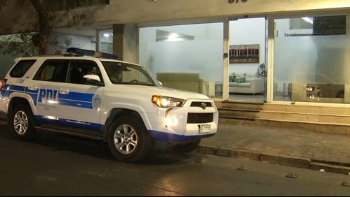 Investigan muerte de mujer que cayó de un piso 15 en edificio de Santiago