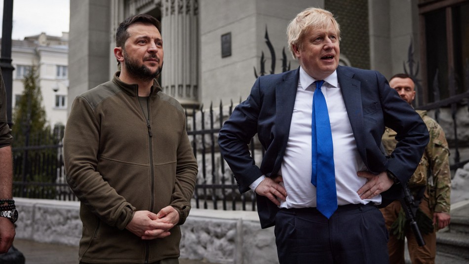 Boris Johnson se reúne con Presidente de Ucrania en visita sorpresa a Kiev Boris Johnson se reúne con Presidente de Ucrania en visita sorpresa a Kiev