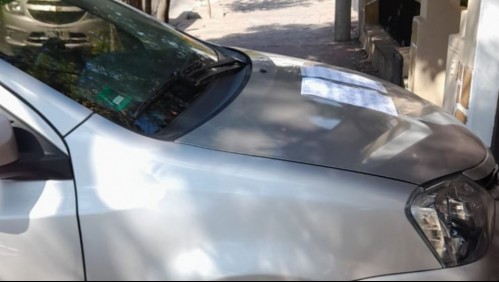 'Por gente como tú que se c... en el peatón': la furiosa reacción de una mujer al ver un auto estacionado en la vereda