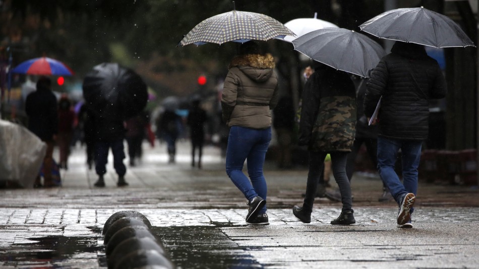 Pronóstico de MeteoChile para el otoño: Esta es la única zona de Chile en que habría superavit de precipitaciones