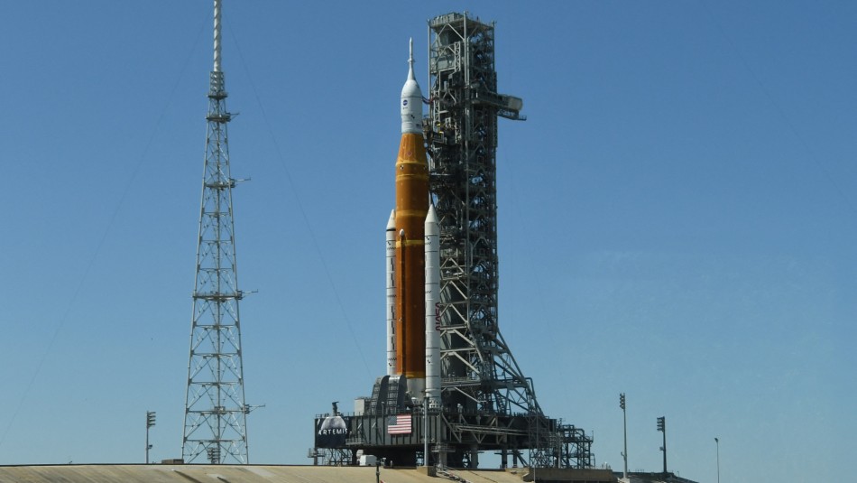 artemis-1 artemis 1
