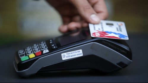 Reportan problemas para pagar y sacar dinero en supermercados: monitorean red interna de compañía afectada