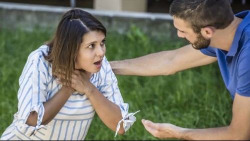 Revisa cómo puedes aplicarla: Profesora salva a niño de 9 años con maniobra de Heimlich