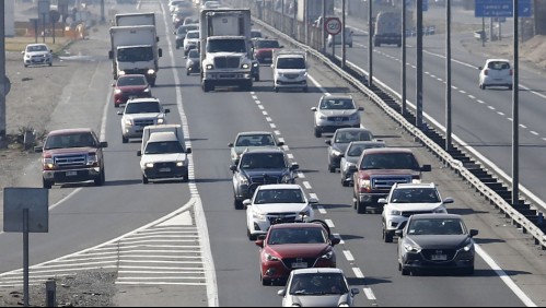 Ministro de Obras Públicas y 'tacos' en carreteras: 'La planificación fue la adecuada... La congestión es inevitable'