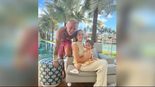 La hija de Gianluca Vacchi y Sharon Fonseca toma clases de natación: La tierna fotografía que compartió el papá