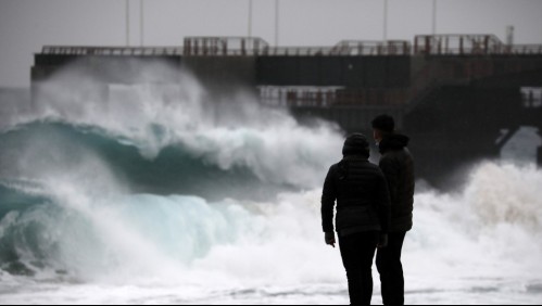 Onemi declaró alerta temprana preventiva por aviso de marejadas en las costas de la región de Valparaíso