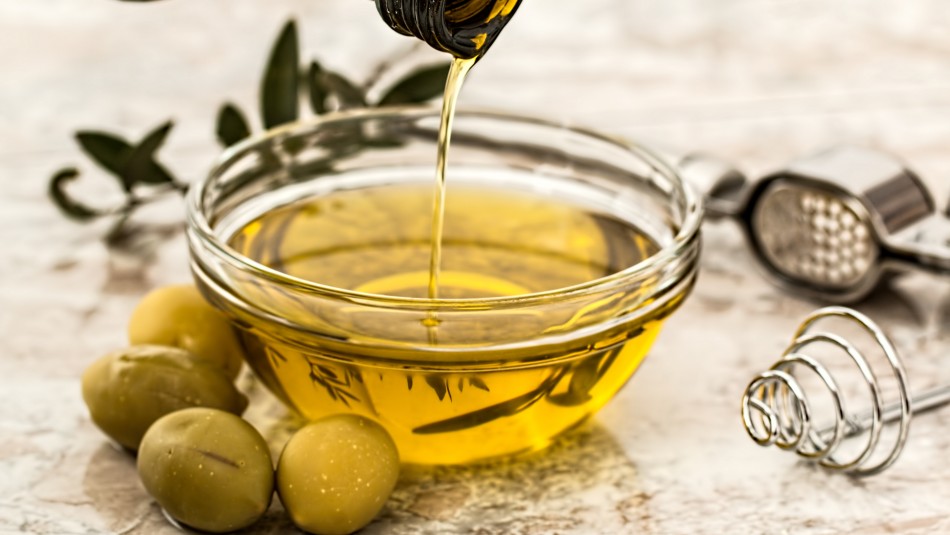 Reutilización del aceite tras alza de precios: Expertos alertan de peligros para la salud Reutilización del aceite tras alza de precios: Expertos alertan de peligros para la salud