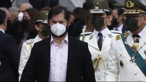 Boric advierte: 'Los estudiantes que quieran quemar buses o usar la violencia deberán responder ante la ley'