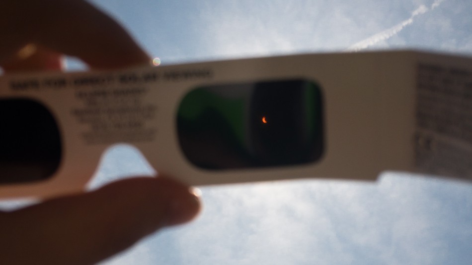 Eclipse de Sol: ¿Cómo ver el fenómeno de forma segura este sábado? Eclipse de Sol: ¿Cómo ver el fenómeno de forma segura este sábado?