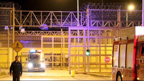 Hombre que confesó haber matado a mujer quemándola tras rociarla con bencina se suicida en la cárcel