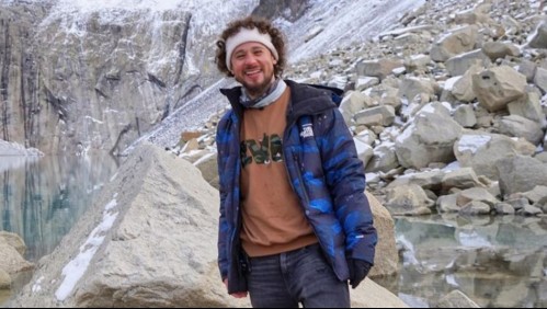 '¡A gozar bien frío!': Luisito Comunica llegó a las Torres del Paine con una botella de tequila