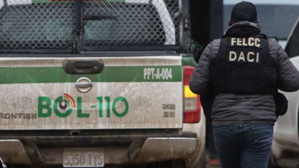 Caen más de 130 policías bolivianos tras su implicancia en robo de autos chilenos denunciado por Meganoticias