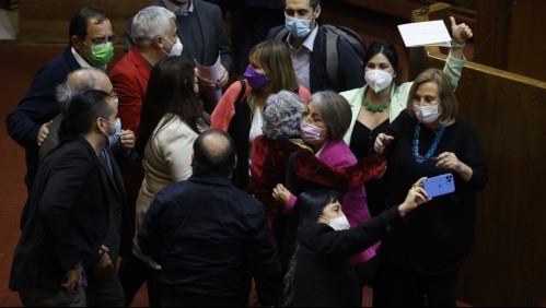 Cámara de Diputados aprueba reajuste del salario mínimo hasta $400 mil: proyecto es despachado al Senado