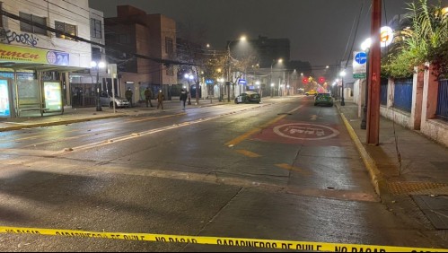 Patrulla de Carabineros colisionó con vehículo en Providencia cuando iba en apoyo a un procedimiento policial