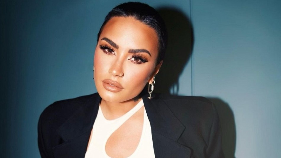 Demi Lovato reappears on Instagram with a new tattoo and updates her pronouns