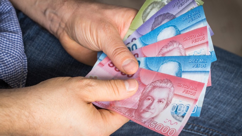 IFE de Invierno: Parlamentarios proponen bono sectorizado y por tres meses IFE de Invierno: Parlamentarios proponen bono sectorizado y por tres meses