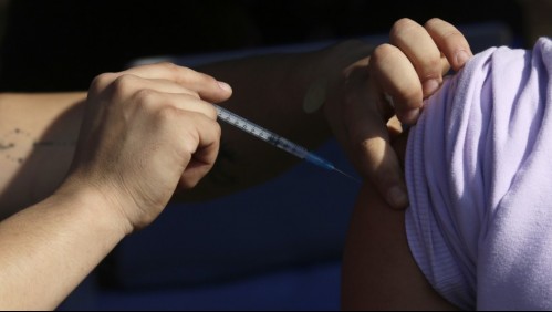 Colmed: 'Las personas que no tienen la tercera dosis se ven tan expuestas como aquellas sin esquema de vacunación'