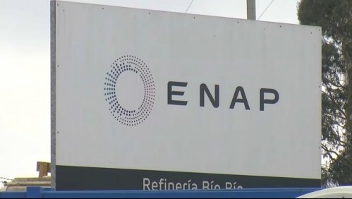 Subcontratistas en paro quieren respuesta de ENAP: 'Vamos a seguir esperando acá con toda la fuerza'
