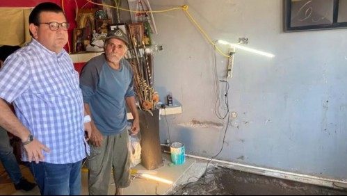 Se quedó dormido mientras veía televisión y despertó al caer a un narcotúnel que estaba construido bajo su casa