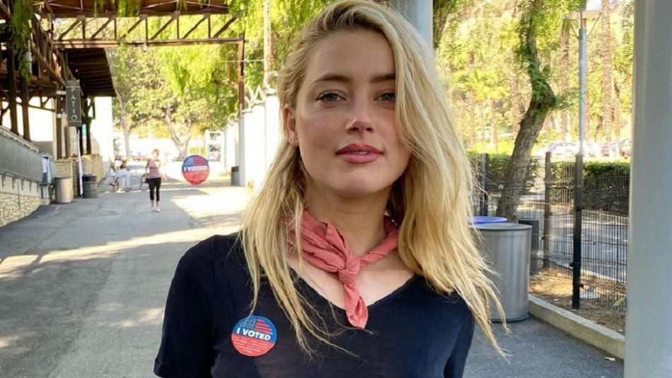 Con el labio roto y un mensaje: la foto que Amber Heard presentó como prueba contra Johnny Depp y que el juez rechazó