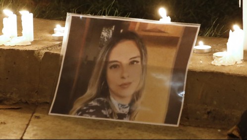 Las imágenes de las velatones por la periodista Francisca Sandoval en distintas partes de Chile