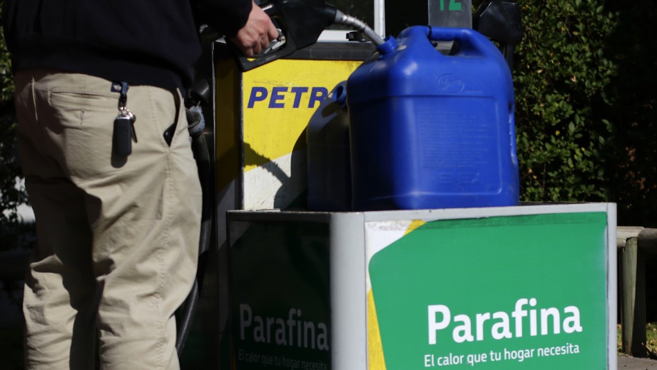 ¿Cuándo bajará la parafina?: Revisa el precio al que llegará el combustible