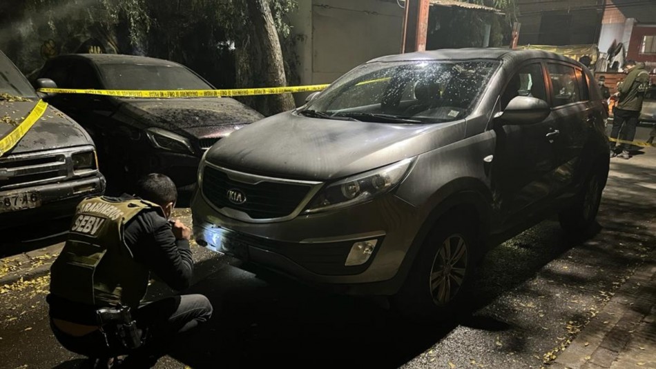 Encuentran en Peñalolén el auto sustraído a la ministra de Defensa tras el robo en su casa