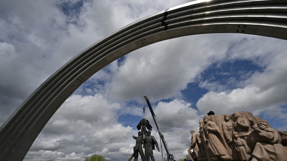 monumento-arco-kiev