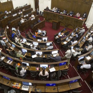 Especial: Revisa cómo votó tu constitucional en los temas clave Especial: Revisa cómo votó tu constitucional en los temas clave