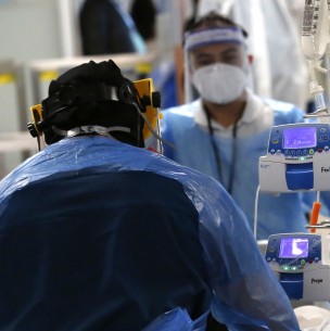 Contagios diarios de coronavirus bajan de los 4 mil después de 4 días según Minsal Contagios diarios de coronavirus bajan de los 4 mil después de 4 días según Minsal