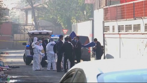 Abandonan cuerpo de hombre baleado en plena vía pública en Conchalí