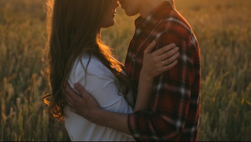 Hombre abandona a su esposa para irse con ucraniana que recibieron como refugiada 10 días antes