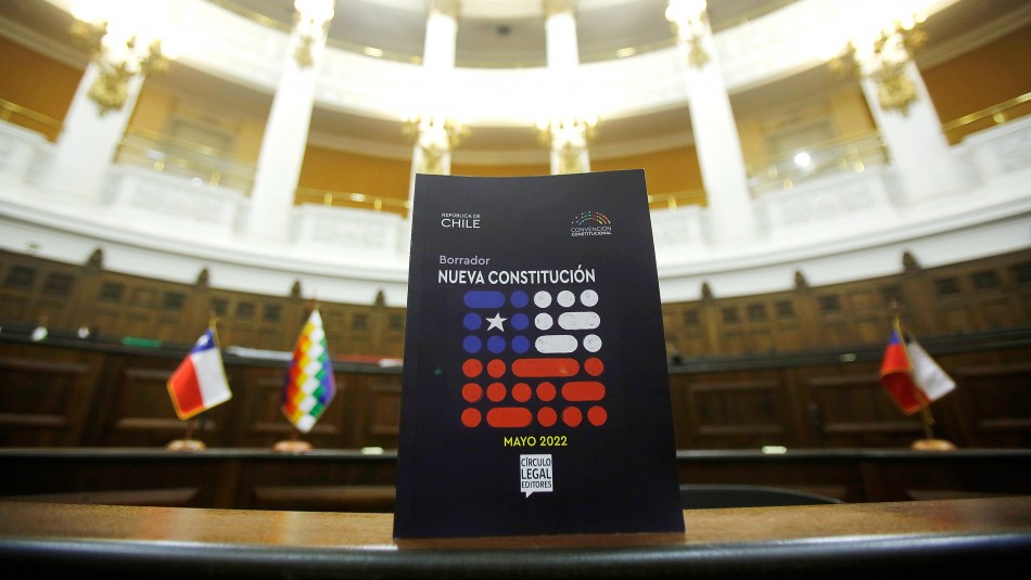 Comisión de Normas Transitorias aprueba quórum de 2/3 para reformas a la Nueva Constitución hasta 2026