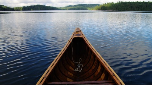 'Aparentemente rehenes asesinados': hallan 17 cuerpos decapitados al interior de una canoa en el Congo