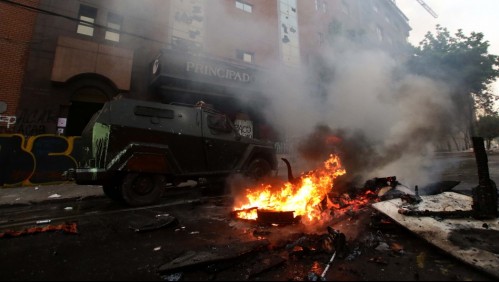 Absuelven a jóvenes imputados por lanzar bombas molotov contra el Hotel Principado de Asturias en 2019