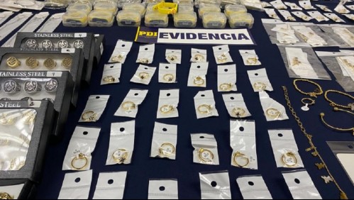 'Marcas de prestigio internacional': Sacan de circulación más de 11 mil joyas falsificadas en el Barrio Meiggs
