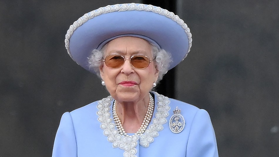 Isabel II se pierde el segundo día de su jubileo de platino por un Isabel II se pierde el segundo día de su jubileo de platino por un