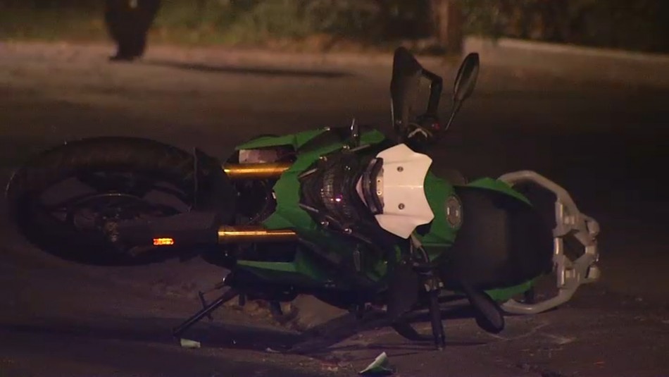 persecucion-policial Persecución policial termina con conductor baleado y detenido por carabineros: Sujeto intentó atropellar a funcionarios